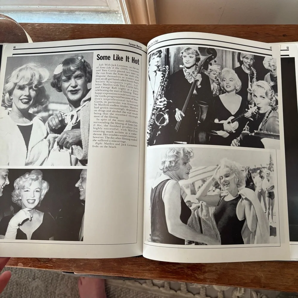 🏡Marilyn Monroe Black & Pink Hardcover Coffee Table Book - Picture 7 of 7